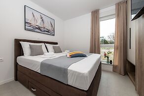 Apartments Mare B with pool