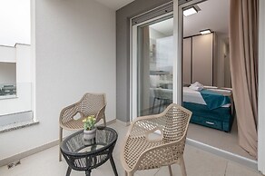 Apartments Mare B with pool