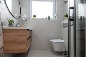 Apartments Mare B with pool