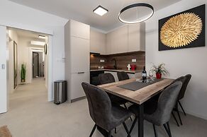 Apartments Mare B with pool