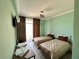 Dandelion Hotel Gudauri