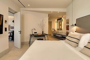 Domes Novos Santorini, Autograph Collection