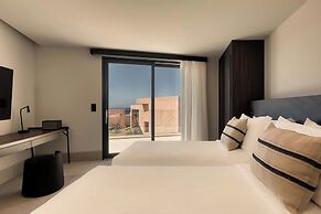 Domes Novos Santorini, Autograph Collection