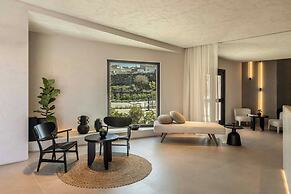 Domes Novos Santorini, Autograph Collection