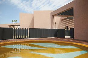 Domes Novos Santorini, Autograph Collection