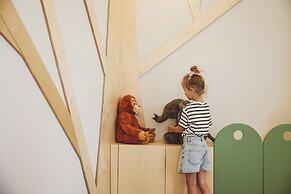 Domes Novos Santorini, Autograph Collection