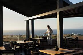 Domes Novos Santorini, Autograph Collection