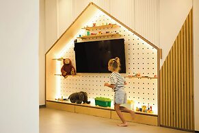 Domes Novos Santorini, Autograph Collection