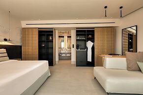 Domes Novos Santorini, Autograph Collection