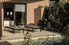 Domes Novos Santorini, Autograph Collection