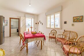 Villetta Del Capitano near the sea