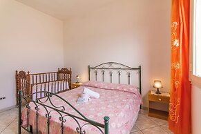 Villetta Del Capitano near the sea