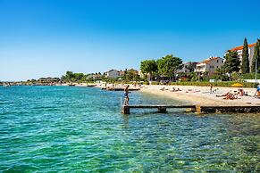 Cozy Apartment Marija With Garden