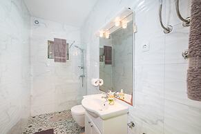 Cozy Apartment Marija With Garden