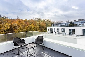 Moderna Profit- Baltiq Plaza