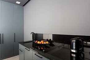 Moderna Profit- Baltiq Plaza