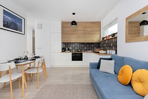 Solvo Apartment Gdańsk by Renters