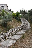 Goddesses Villa 1 in Nies