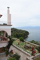 Goddesses Villa 1 in Nies