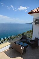 Goddesses Villa 2 in Nies