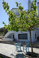 Goddesses Villa 2 in Nies