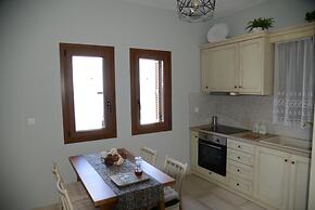 Goddesses Villa 2 in Nies