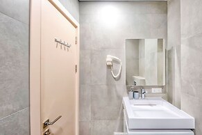 HB apartments Moedani