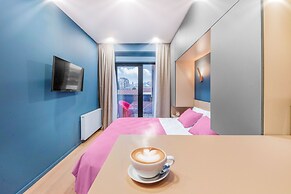 HB apartments Moedani