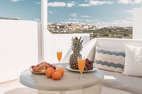 Dibellee Mykonos Studios