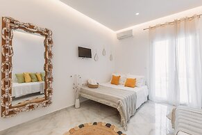 Dibellee Mykonos Studios