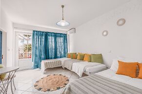 Dibellee Mykonos Studios