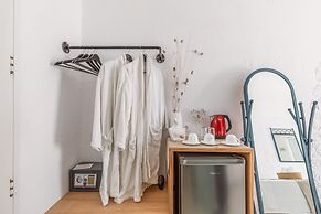 Dibellee Mykonos Studios