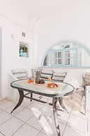 Dibellee Mykonos Studios