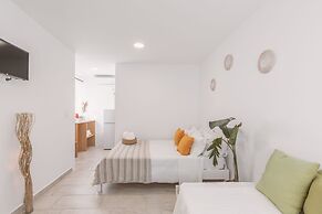 Dibellee Mykonos Studios