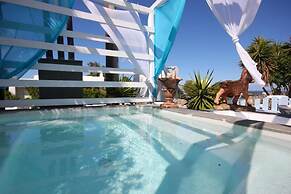 Dibellee Mykonos Studios