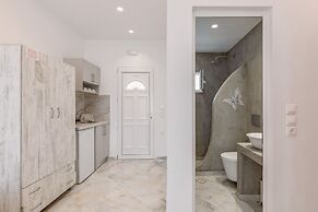 Dibellee Mykonos Studios