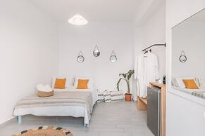 Dibellee Mykonos Studios