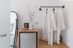 Dibellee Mykonos Studios