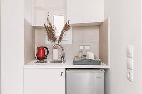 Dibellee Mykonos Studios