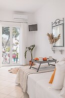 Dibellee Mykonos Studios