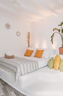 Dibellee Mykonos Studios