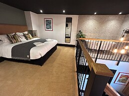 Crescent Place by Mansley