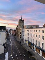 Crescent Place by Mansley