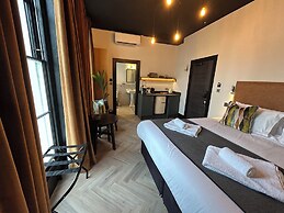 Crescent Place by Mansley