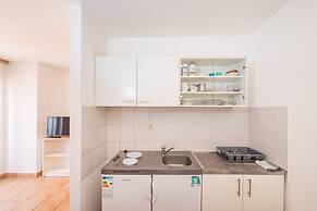 Apartment Near Supermarket Milo