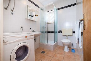 Apartment Near Supermarket Milo