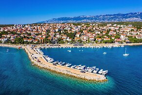 Apartment Near Supermarket Milo