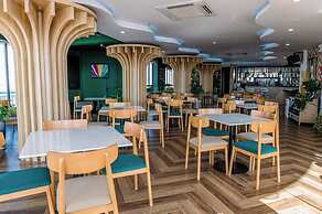 The Palms Hotel Phan Thiet