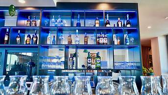 The Palms Hotel Phan Thiet