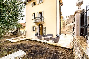 Beautiful Villa With Private Spa